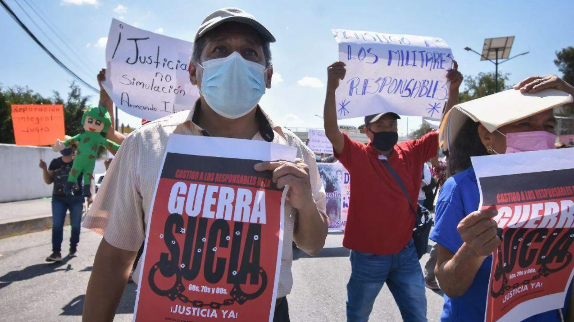 AMLO ordena que se abran archivos de la Marina sobre la Guerra Sucia